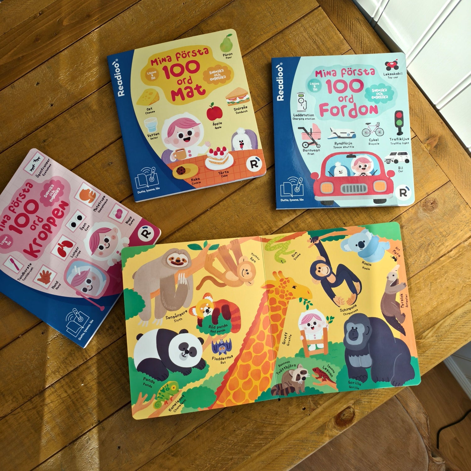 Boken är en del av en tvåspråkig serie barnböcker 